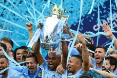 库尔图瓦与吕迪格争吵：球场信任危机与战术分歧影响球队凝聚力